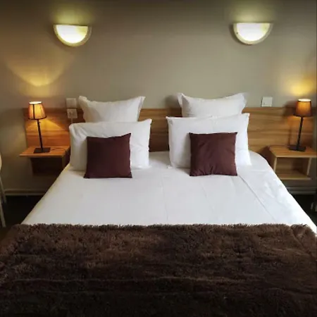 Les Glycines Hotel